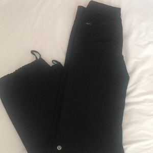 Lulu lemon athletic lounge pants size 4
